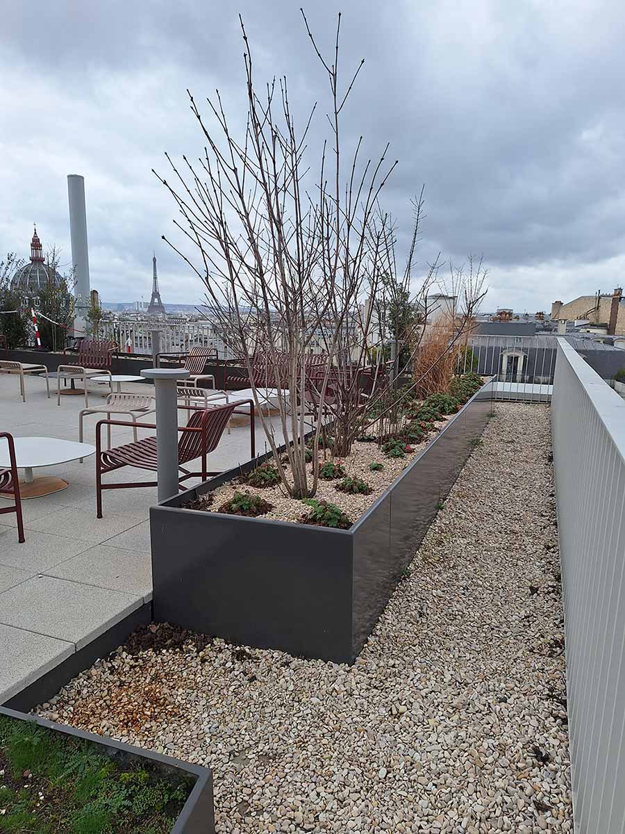 Jardinières et costières sur mesure en acier thermolaqué de fabrication Licce