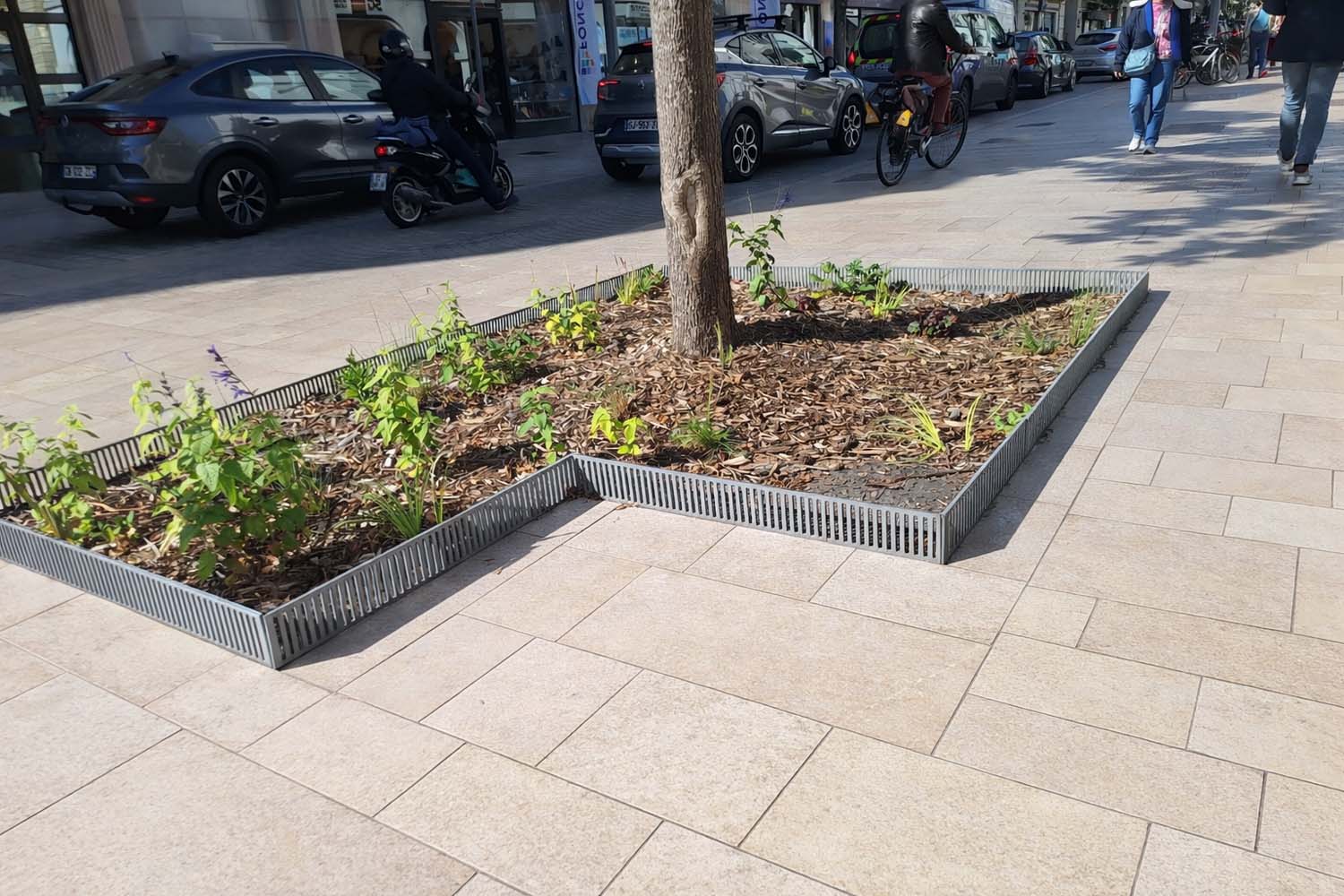 voliges ajourées / acier thermolaqué