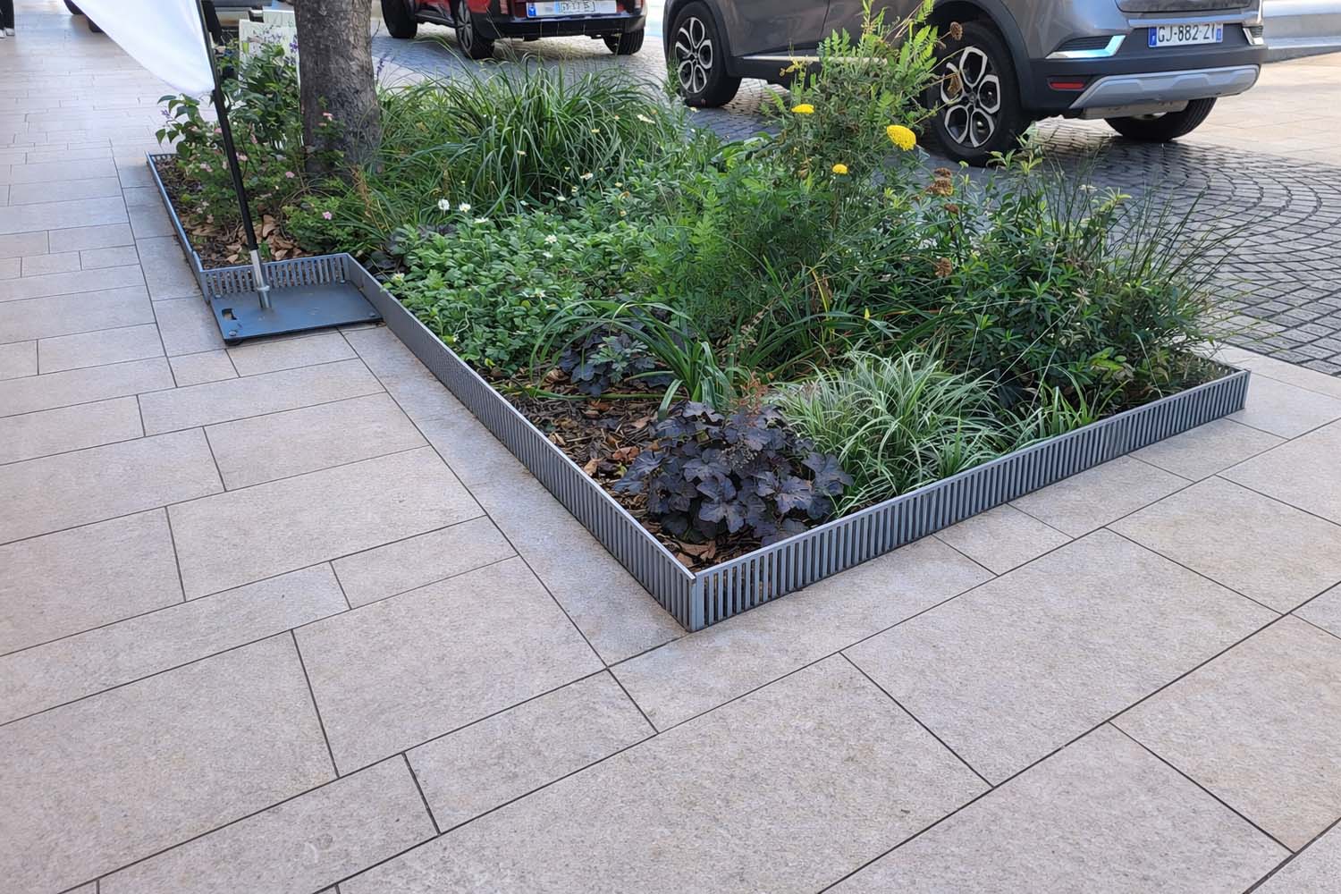 voliges ajourées / acier thermolaqué