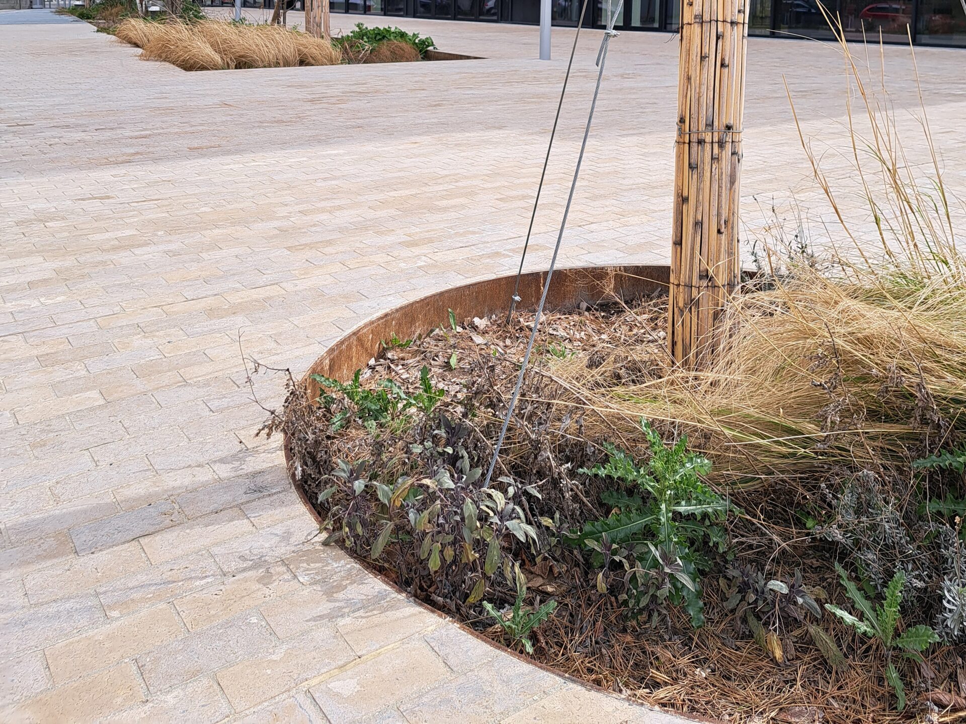 Voliges en acier corten pour le projet Métal 57